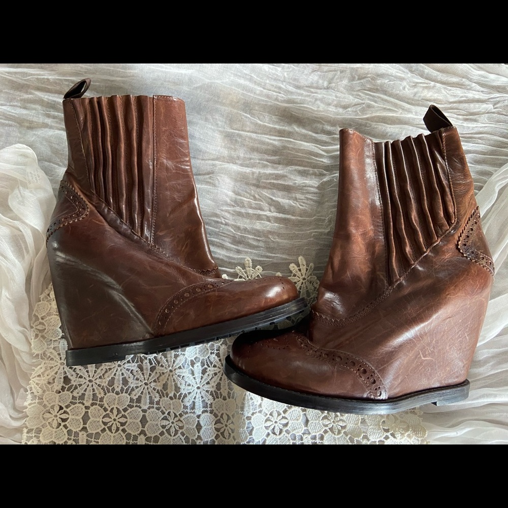 Wedge Ankle Boots Cognac Brown - size 6.5 - 7